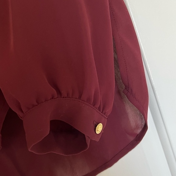 Michael Kors Maroon Burgundy Button Up Blouse Sheer Size Small Business Casual - Picture 4 of 7